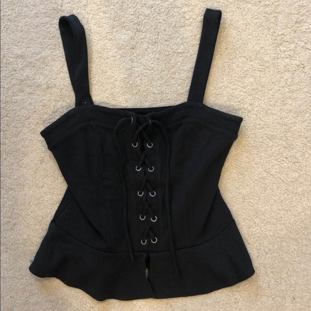 Aero tie up tank